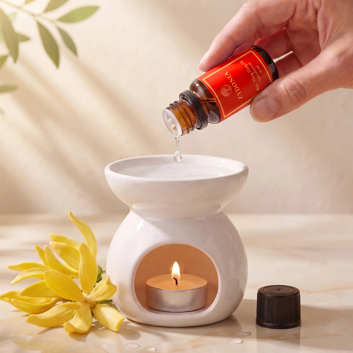 Ätherisches Öl Ylang Ylang in der Duftlampe