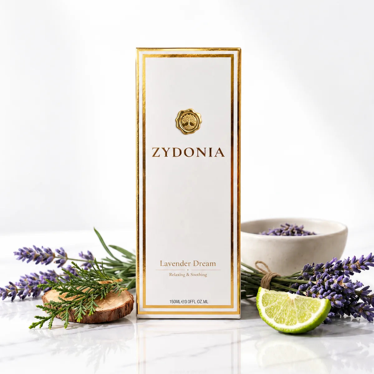 Raumduft Lavender Dream mit Zutaten und Verpackung